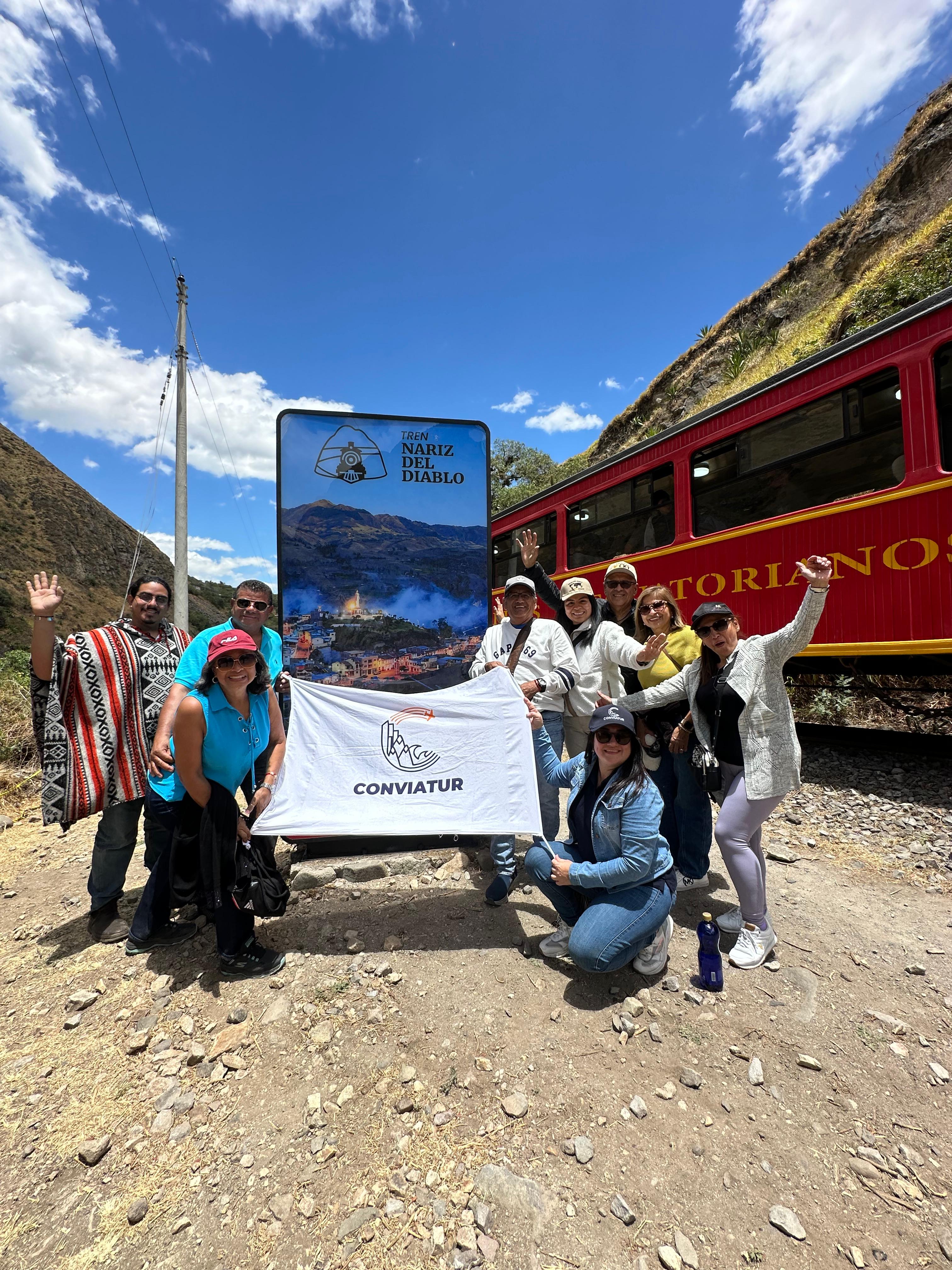 Foto de ALAUSÍ - WhatsApp Image 2025-09-13 at 2.14.52 PM (2).jpeg